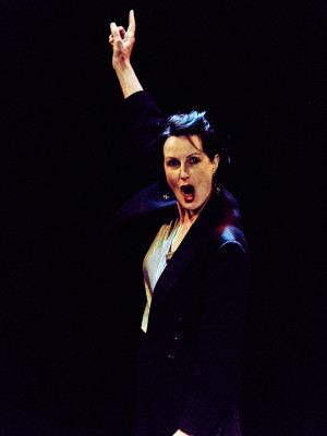 Alys Torrance -Mark Dawson Photography