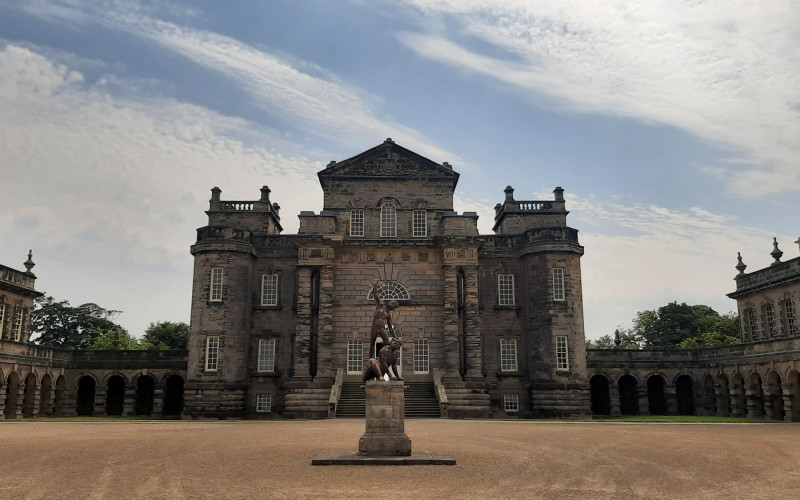 Seaton deleval north front - Liz