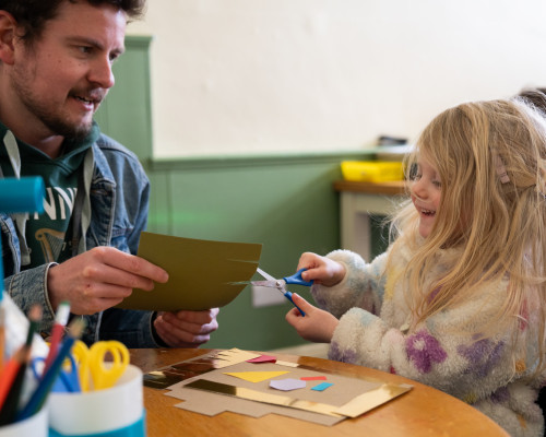 V300_SDH_FamilyCraft_(c)TheHouseOfHues-7_8inch